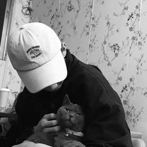 白丝少萝❌❌自慰涶水机
